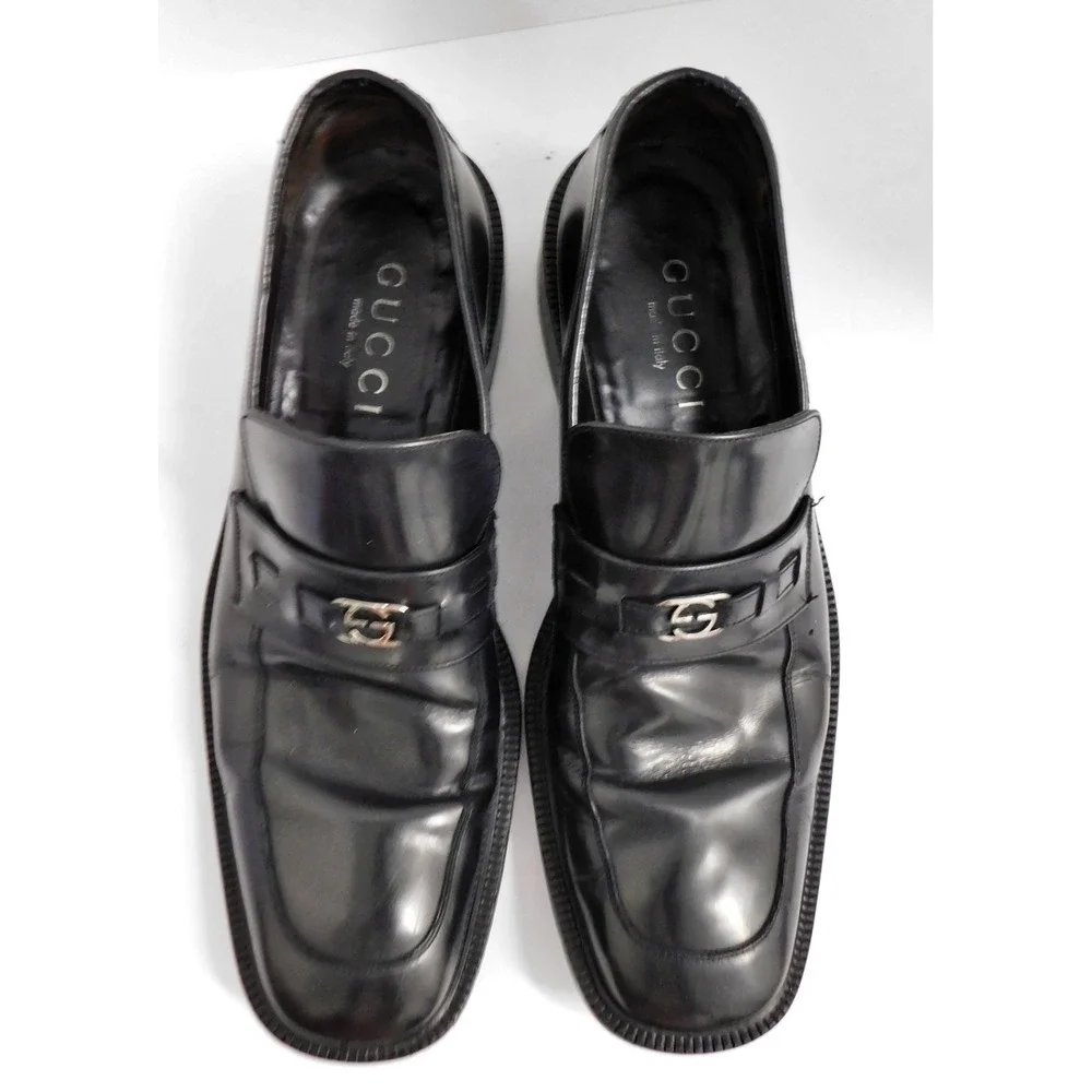 Gucci loafer interlocking